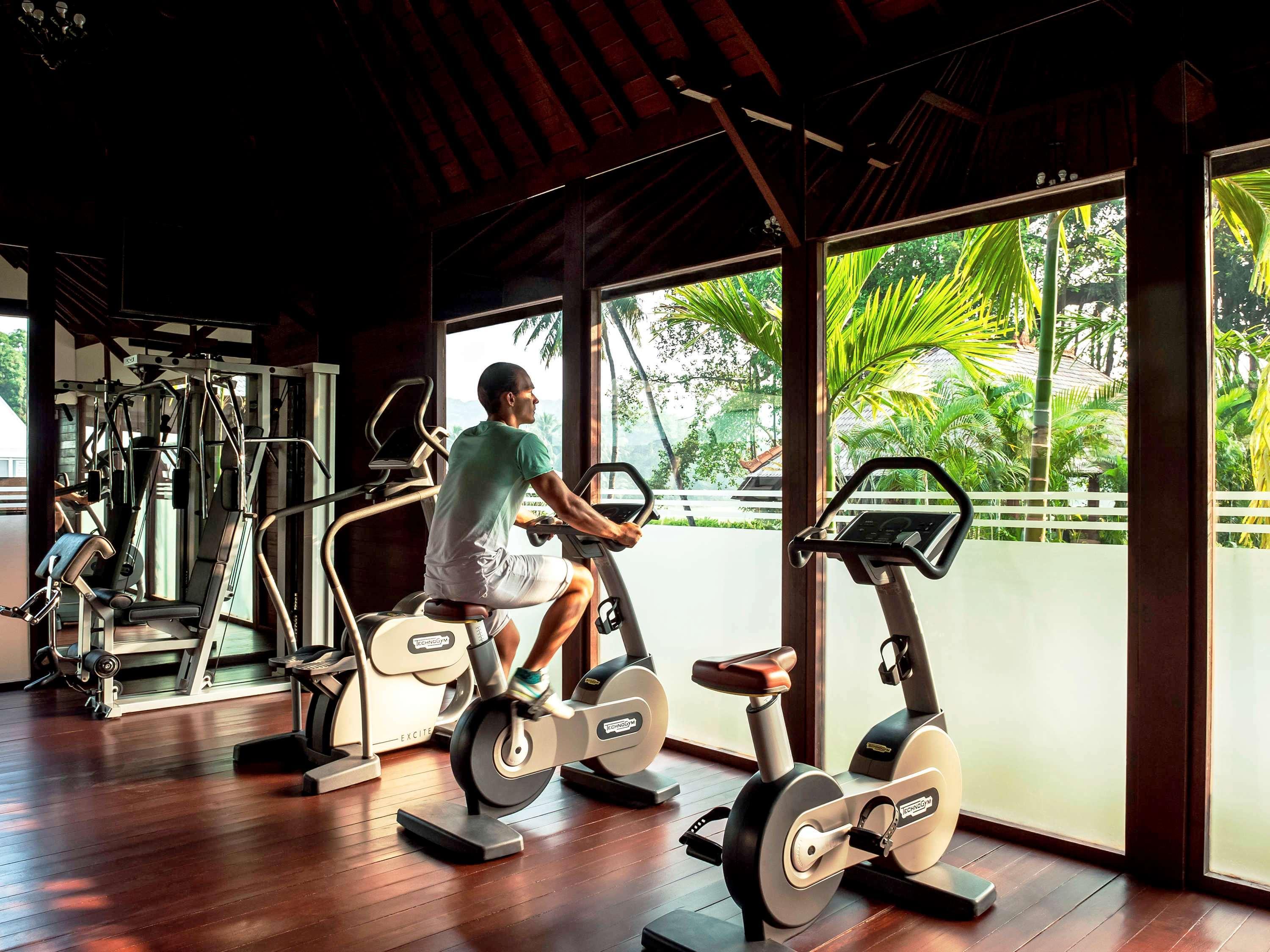 Novotel Goa Resort & Spa Кандолим Екстериор снимка The gym at the resort