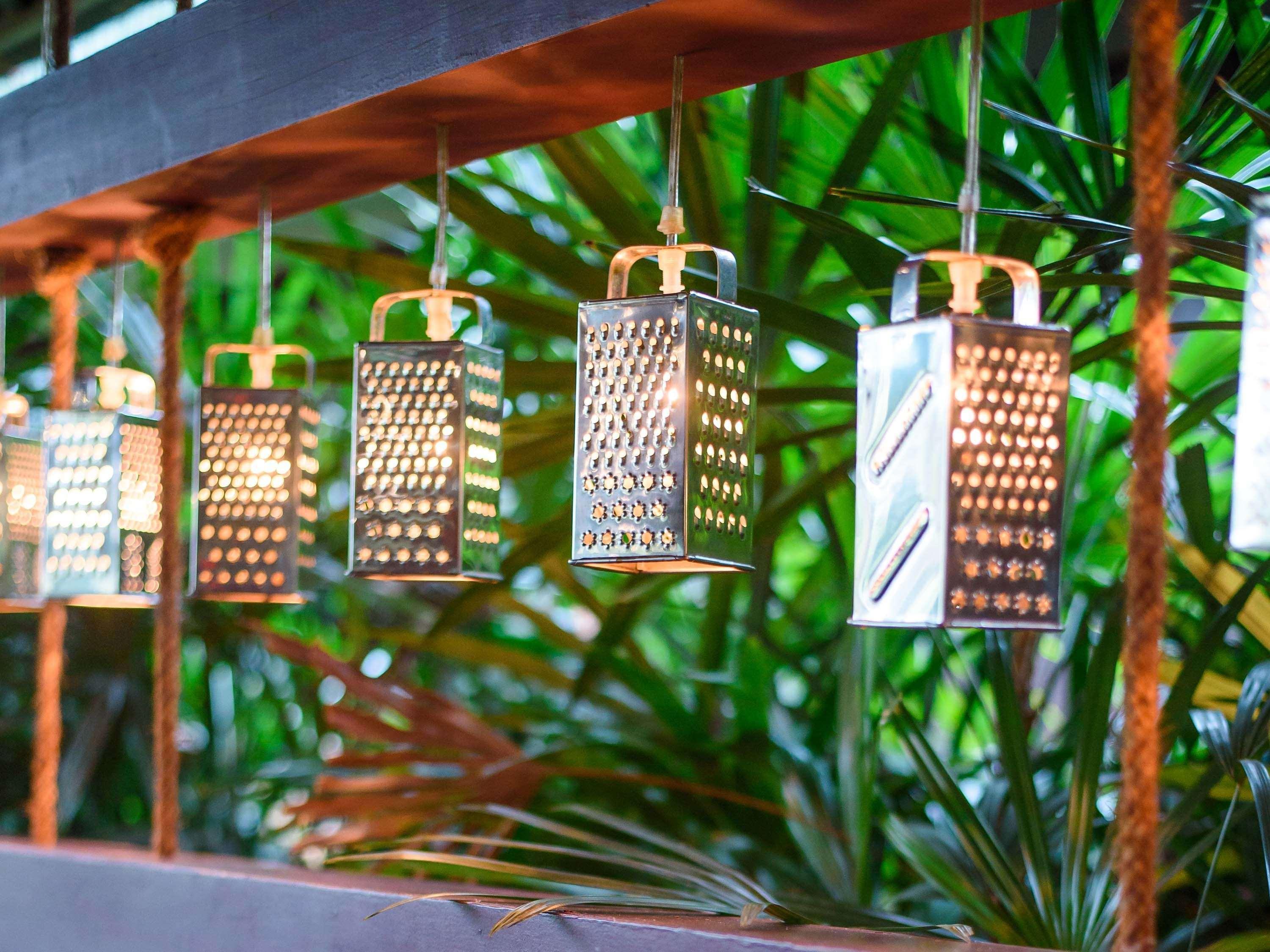 Novotel Goa Resort & Spa Кандолим Екстериор снимка Cheese grater lights